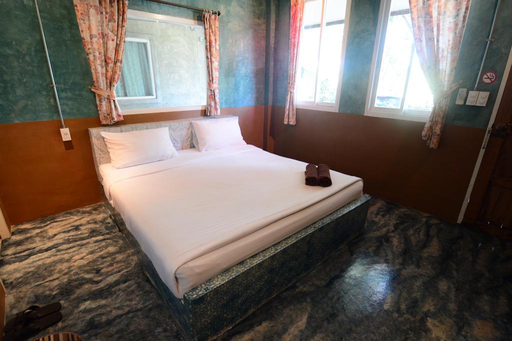 Sundara Guesthouse Nan Eksteriør billede